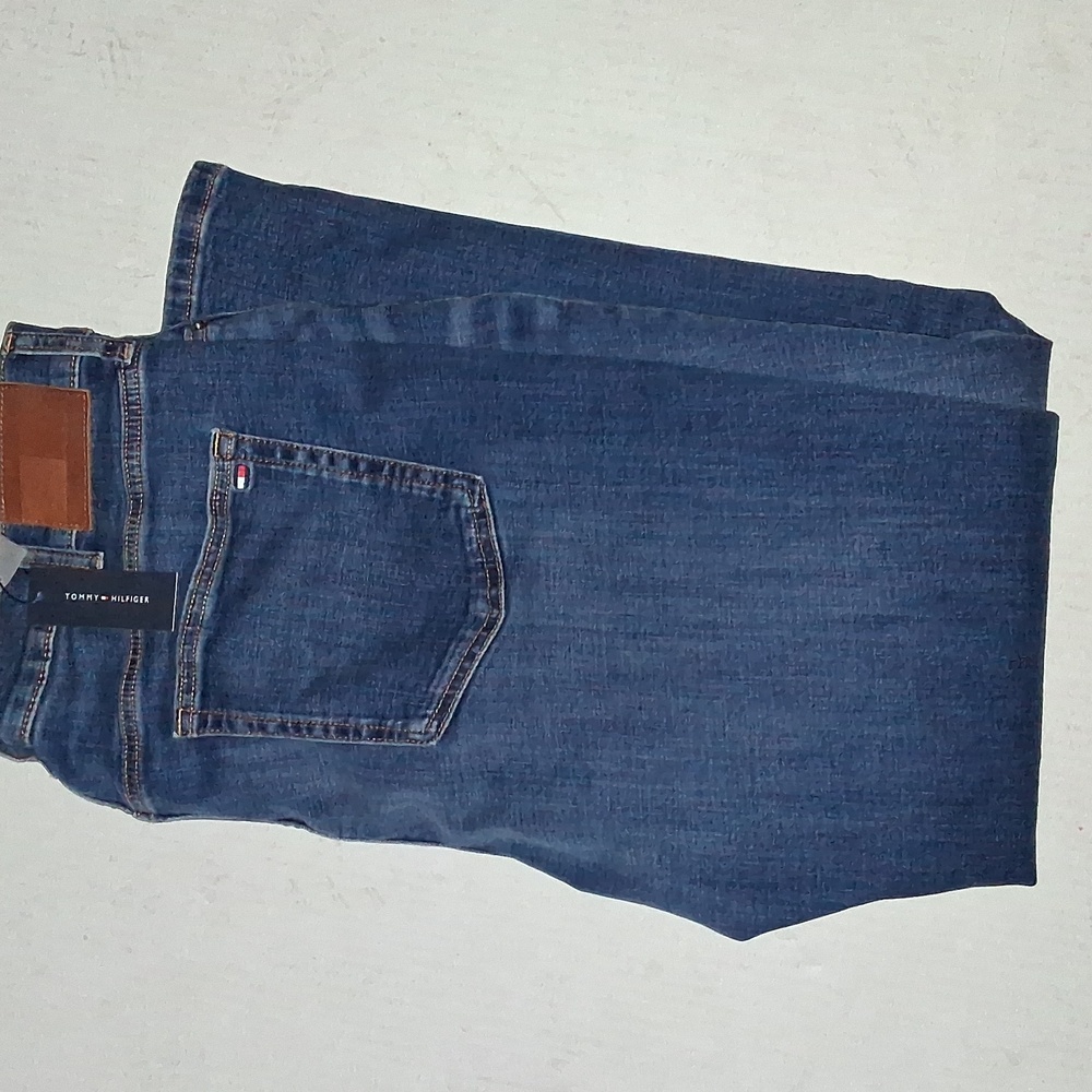 Tommy Hilfiger Stretch Straight Jeans Size-38x30  NWT